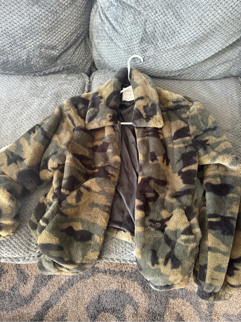 Urban outfitters Faux Fur Camo Jacket - Olive Green Camouflage